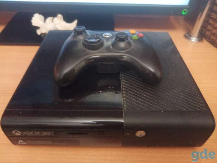 Xbox 360 32 игры + джойстики, фотография 3
