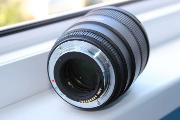 Sigma (Canon) 85/1.4 EX DG HSM , фотография 4