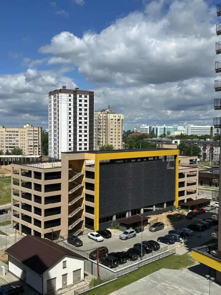 Сдам в аренду машино-место в ЖК Квартал на Грушевке, фотография 7