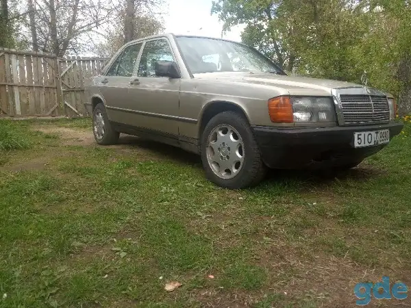 Mersedes Mercedes-Benz 190, фотография 2