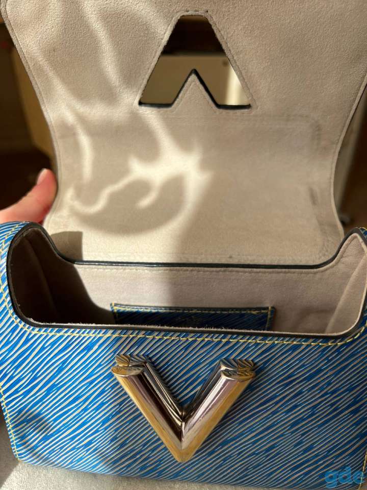 Louis Vuitton Twist PM, фотография 4