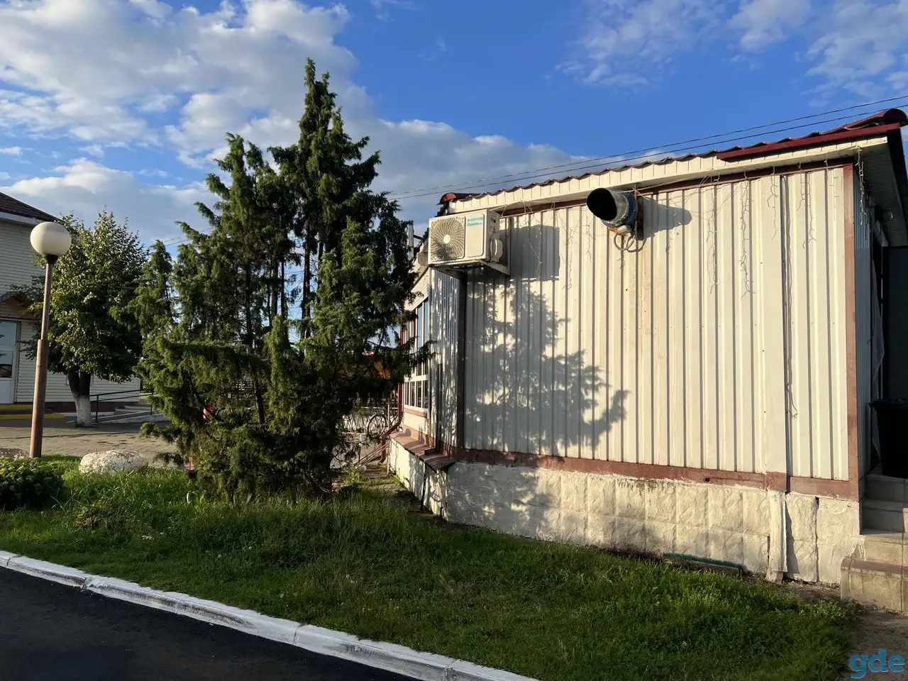 Продам торговое помещение в г. Ганцевичи, ул. Красноармейская д. 7, фотография 5