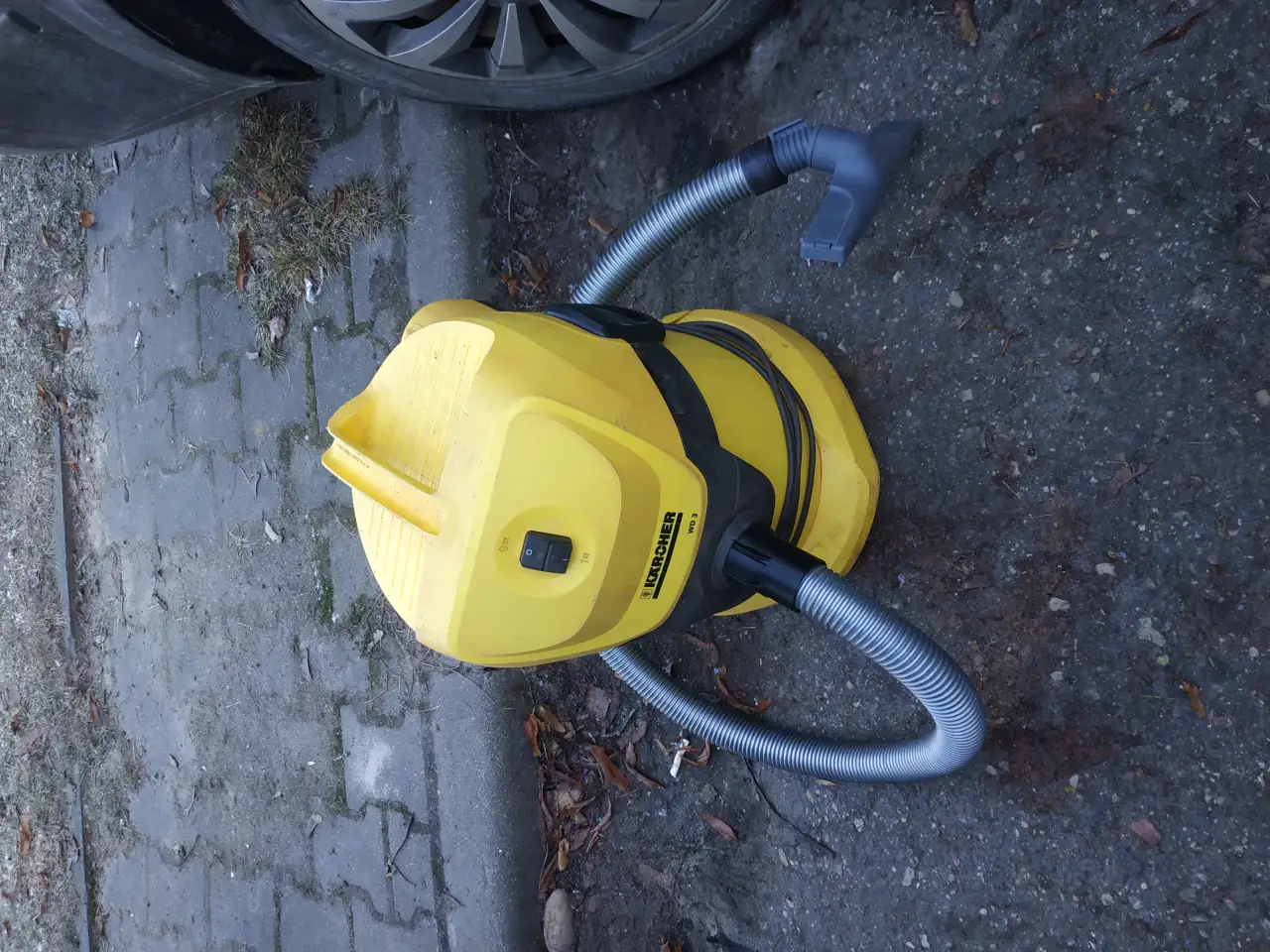 Пылесос строительный Karcher, фотография 1
