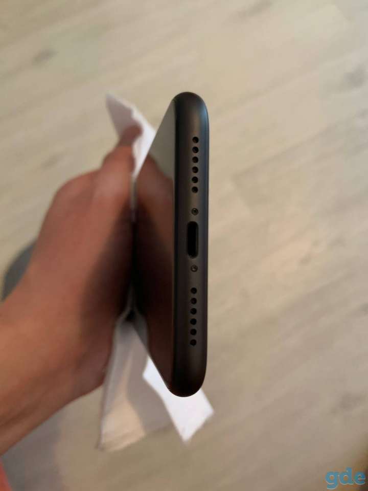 iPhone 11 128 Gb В идеале, фотография 4