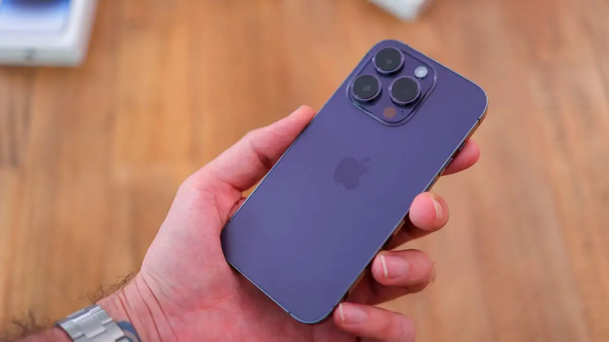 iPhone 14 Pro Max, фотография 1