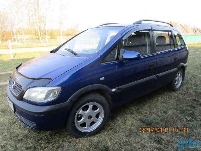 Продается автомобиль Opel Zafira, фотография 1