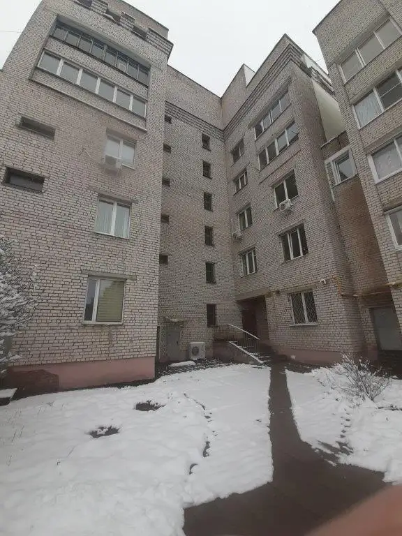 Продажа на электронных торгах встроенного помещения ФОК, фотография 3