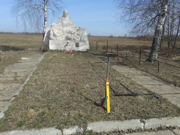 Благоустройство военных мест захоронения, фотография 1