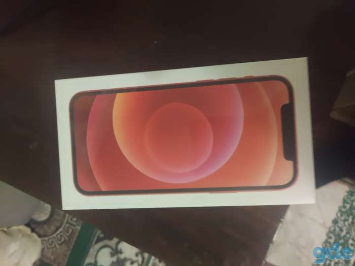 Iphone 12, фотография 1