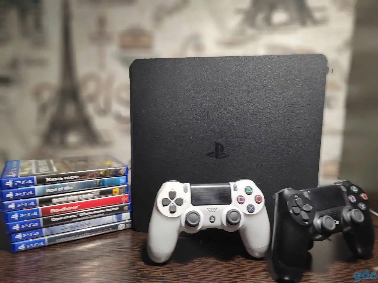 Playstation 4 slim, фотография 1