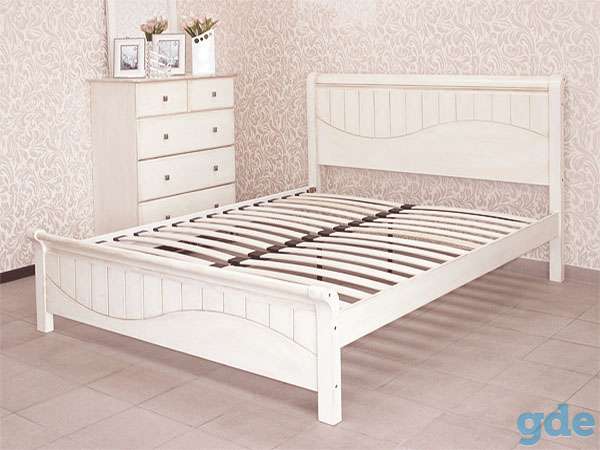Продается кровать из массива гевеи с основанием, фотография 3