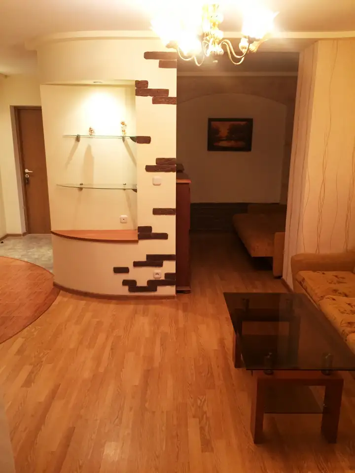 Аренда на длительный срок, ул. Щорса 56, фотография 2