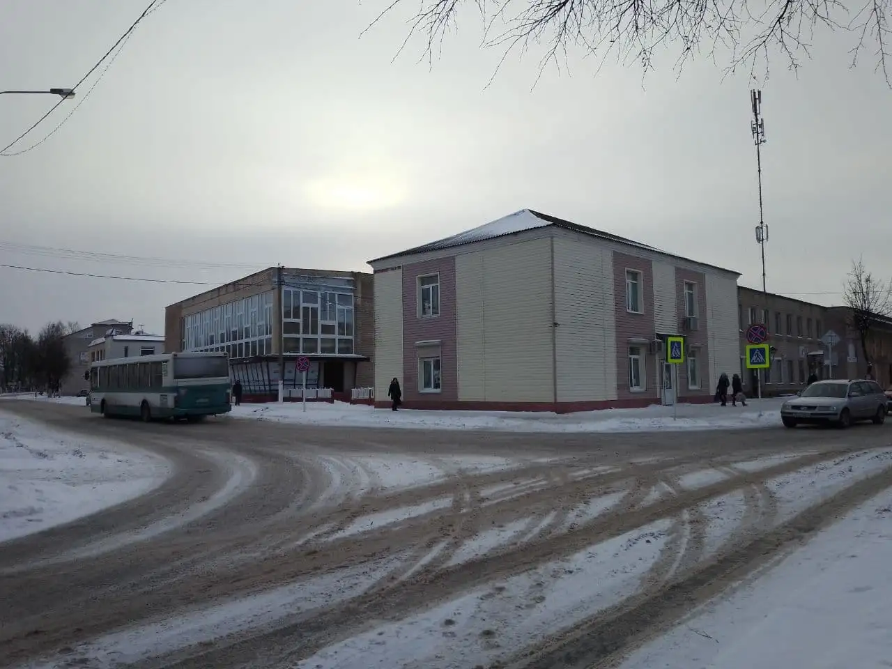 Продаётся участок с домом в самом центре города, Беларусь, Витебская область. ул. Советская, 15, фотография 3