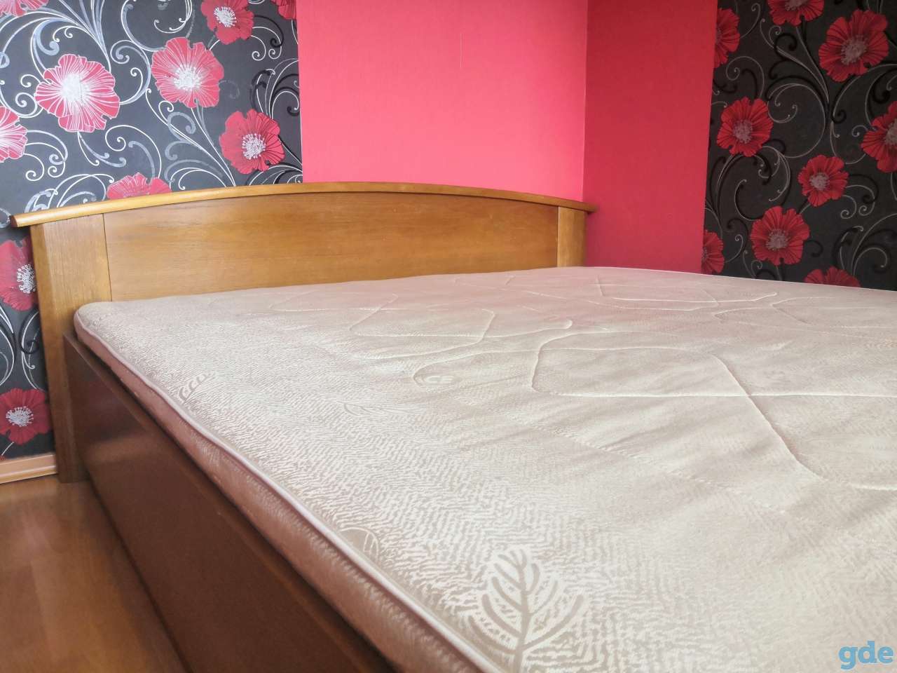 Продам кровать с матрасом, фотография 2