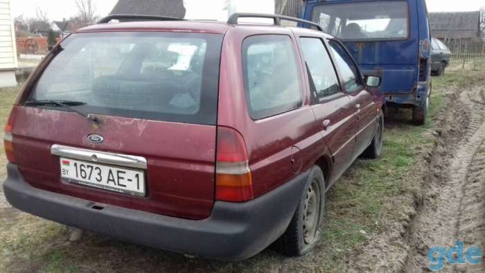 Автомобиль Форд Эскорт Ford, фотография 1