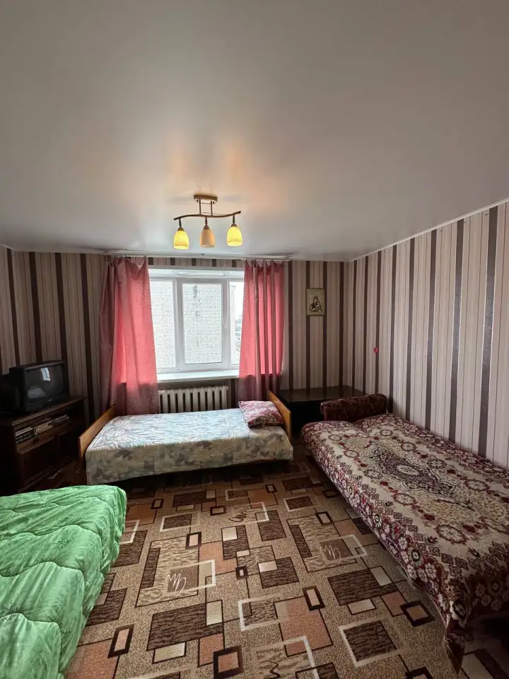 Квартира на сутки в Петрикове, Коммуническая, 1, фотография 5