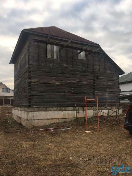 Продается готовый дом из бруса 9 на 9 , с крышей 