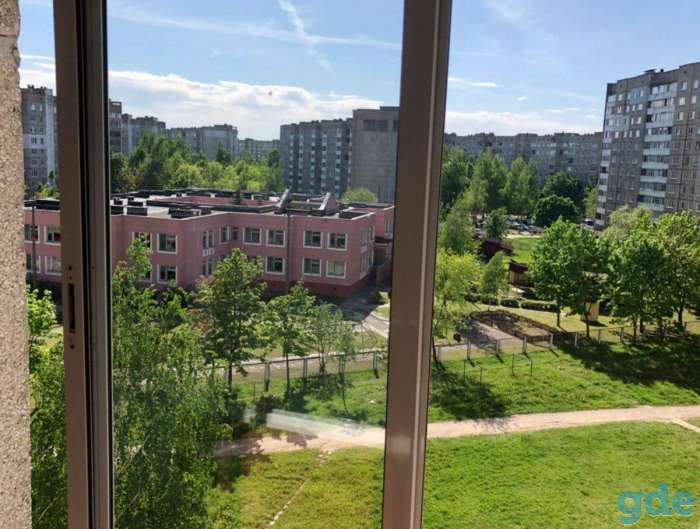 продается уютная 3комнатная квартира, срочно. в зеленом микрорайоне, фотография 1