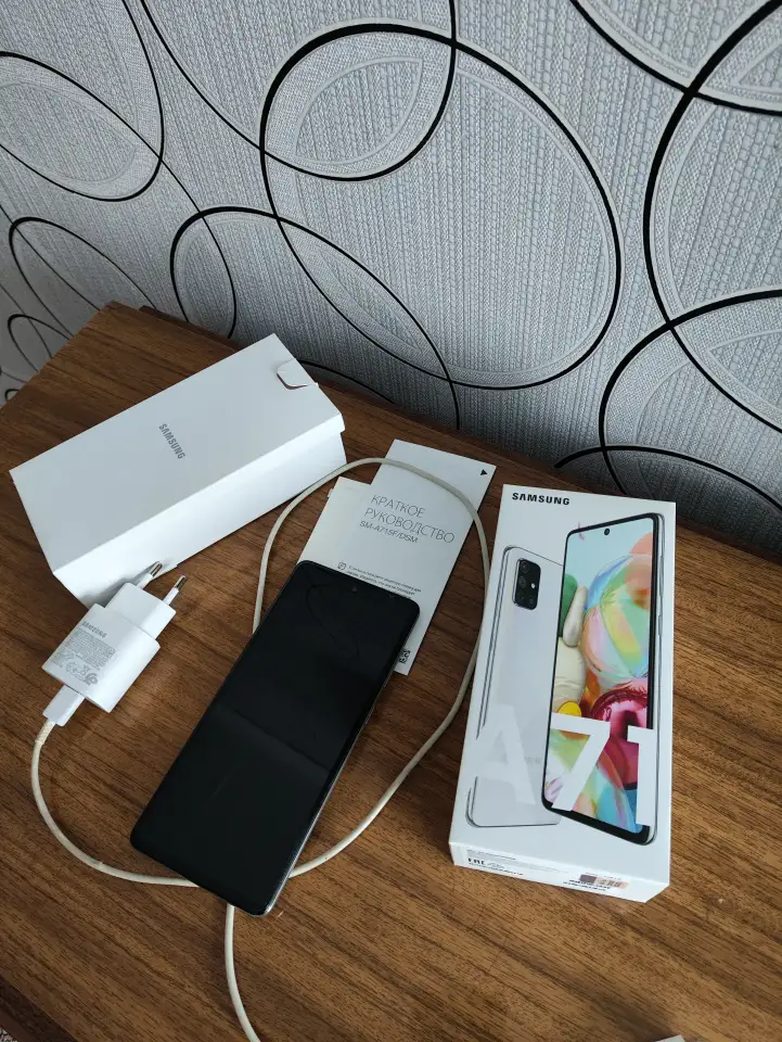 Продам телефон, фотография 2