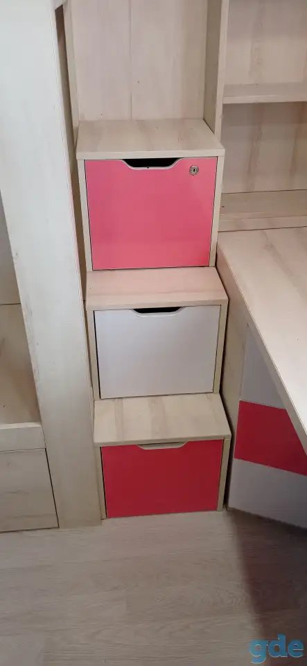 Продам мебель в детскую из 12 предметов. Б/у в хорошем состоянии. 1500 рублей., фотография 12
