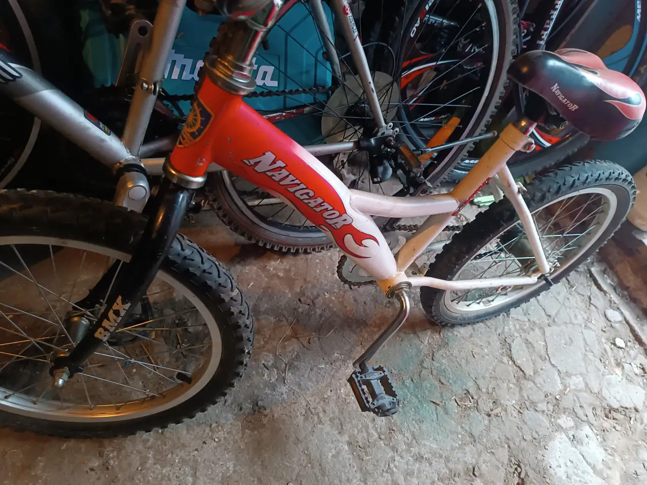 Велосипед детский 16 BMX для начинающих райдеров фристайл, фотография 3