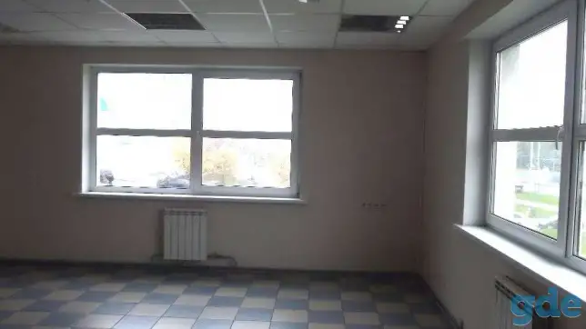 Помещение 30кв.м с удобным расположением Притыцкого 60д своя бесплатная стоянка, фотография 3