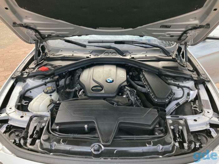 Top bmw 318d Touring 2016 f31, фотография 2