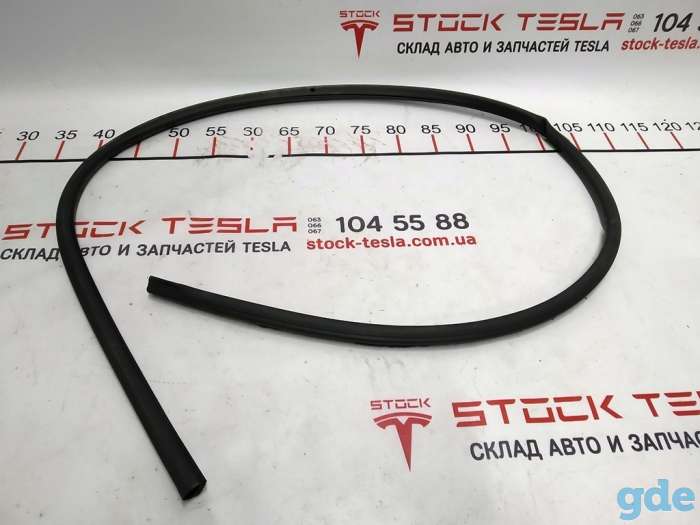 Зап. части для авто Tesla. Уплотнитель нижний двери передней левой/правой Tesla model XCD FRONT, фотография 2