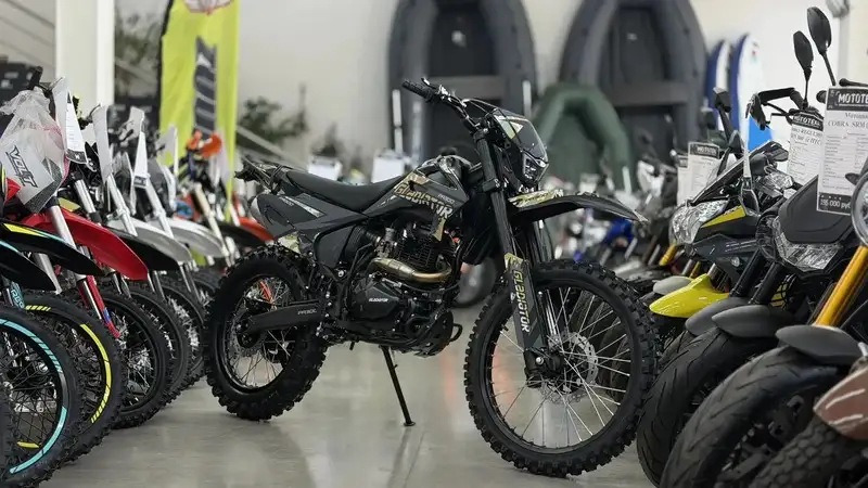 Мотоцикл GLADIATOR C4 PR300, фотография 7
