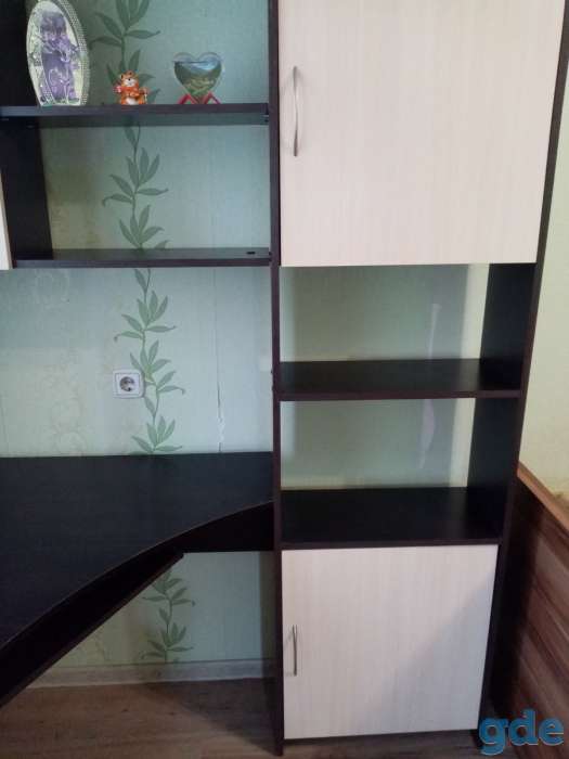 Продам стол компьютерный, фотография 5