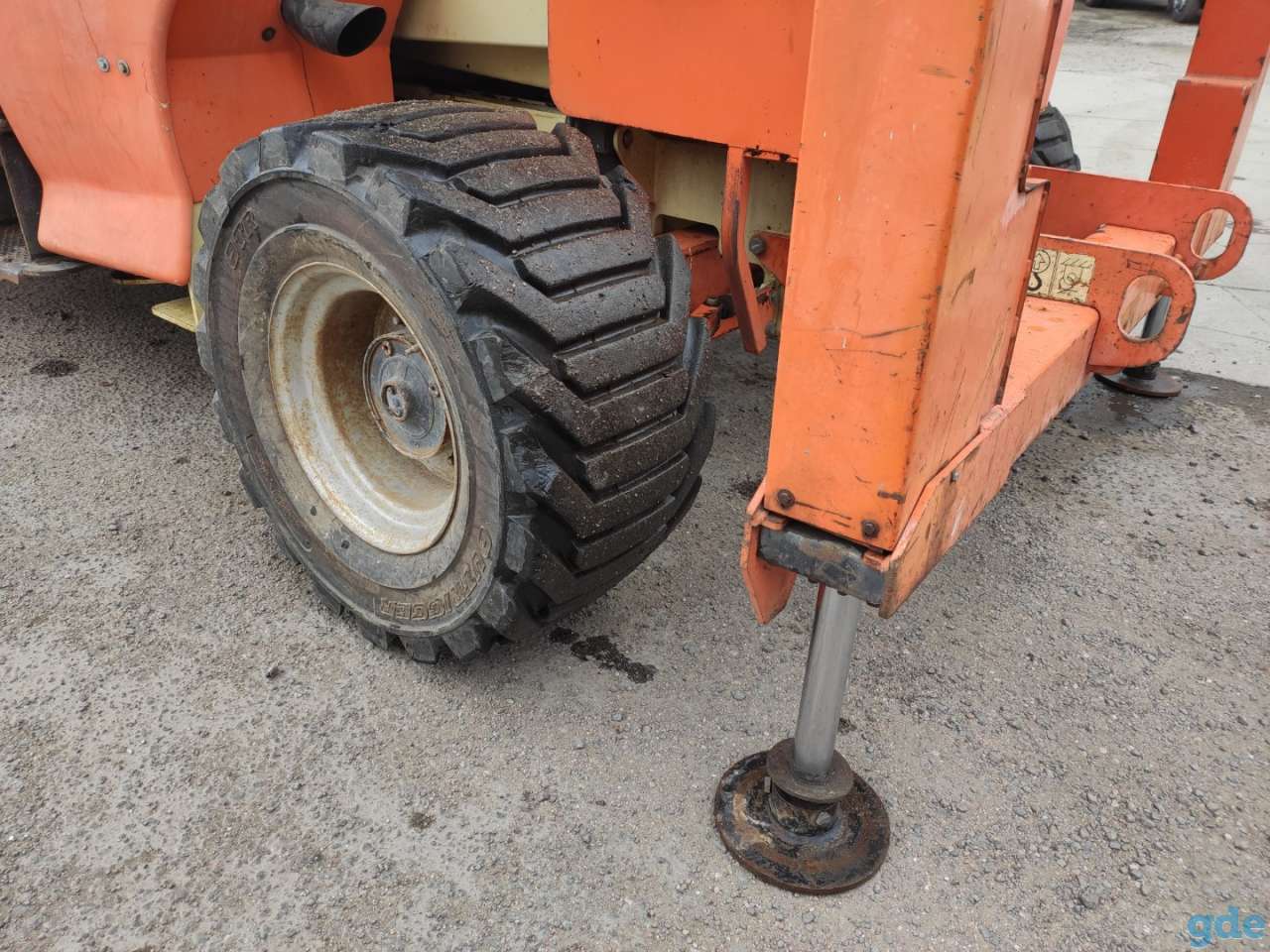 Аренда ножничного подъемника JLG 4394RT, фотография 5