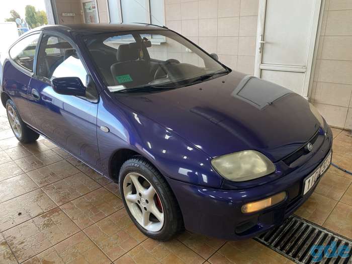 Mazda 323, 1.3 бензин, 1994 г.в., фотография 3