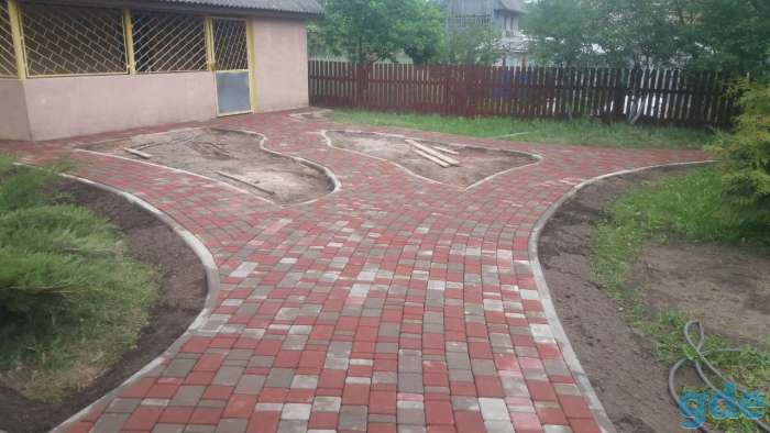 Укладка тротуарной плитки, фотография 1