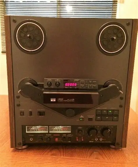 Катушечный магнитофон Akai GX-747dbx, фотография 1