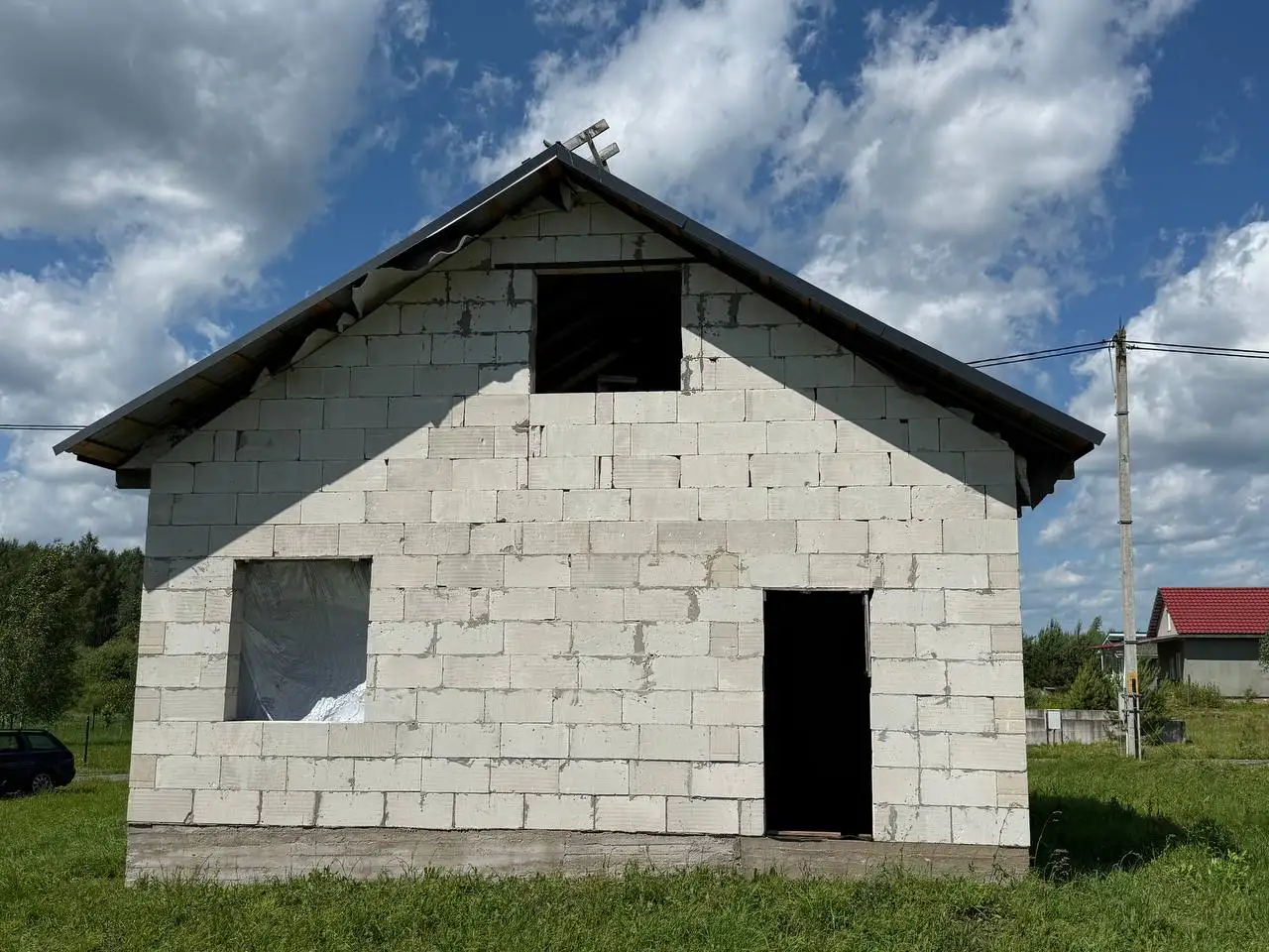 Участок 10 соток у Немана с законсервированным домом, фотография 1