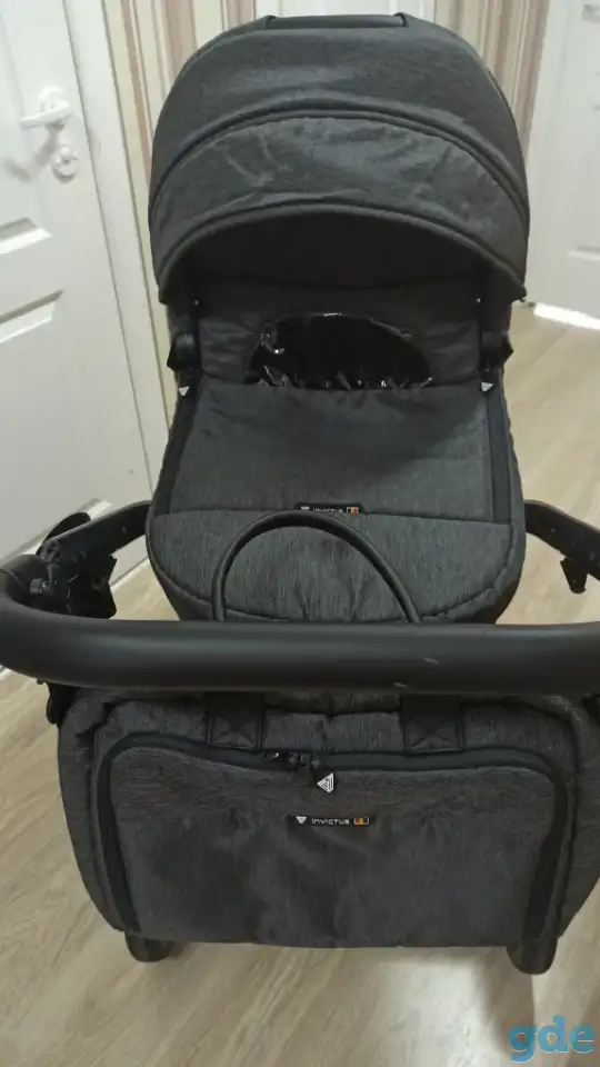 Продам коляску Invictus 2.0, 2 в 1, фотография 5