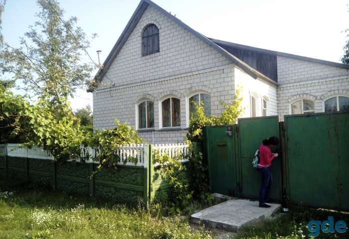 Срочно продам благоустроенный кирпичный дом, деревня Калинино Буда-Кошелевского района, фотография 1