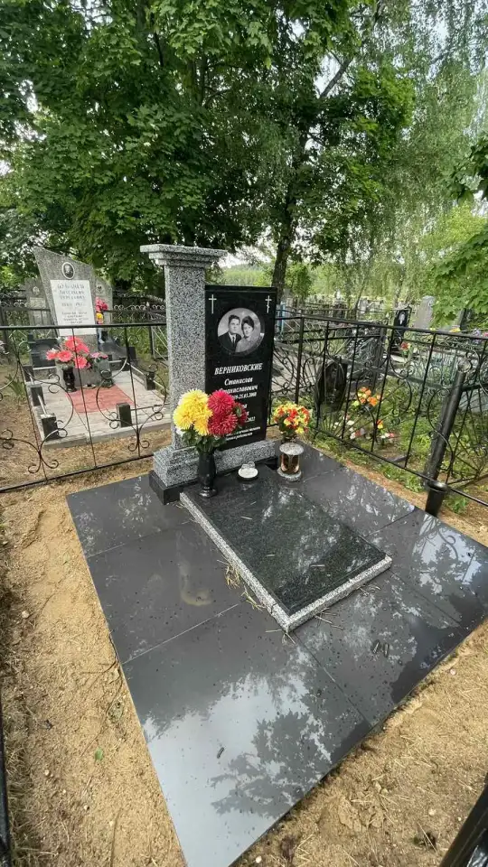 Памятники из чёрного и цветного гранита.Благоустройство, фотография 11