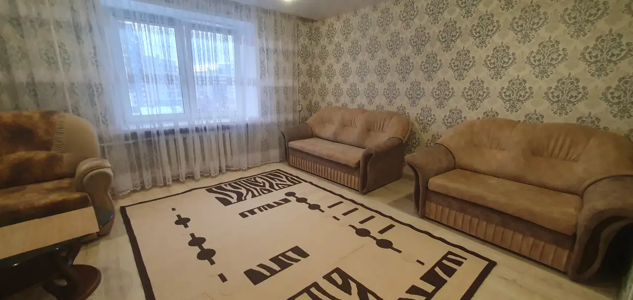 Квартира на сутки, Кленовая 25, фотография 1