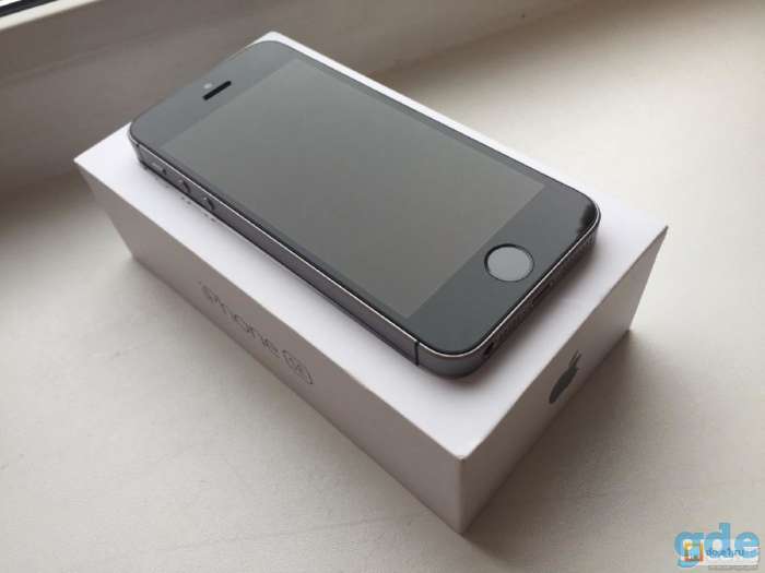Продам iPhone SE 32 GB, фотография 1