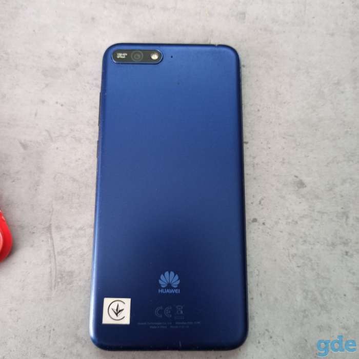 телефон Huawei Y6, фотография 3