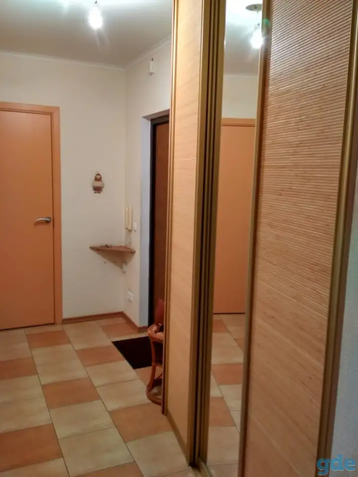 Продаю 2х ком квартиру в Уручье( Минск), Садовая д 12, фотография 1