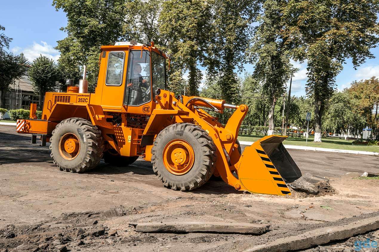 Услуги фронтального погрузчика Амкодор, фотография 1