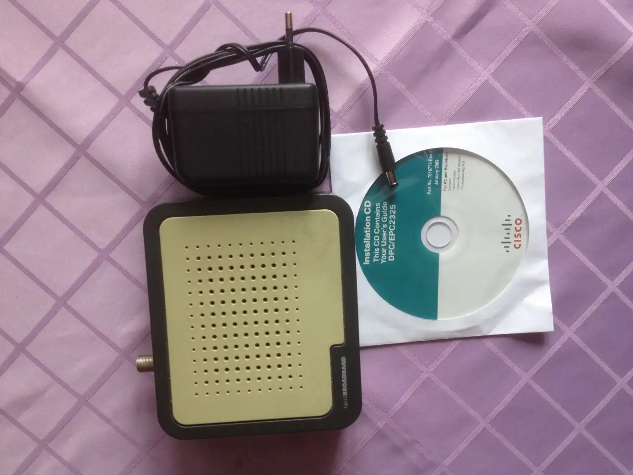 Цифровой Кабельный модем TCM420 Сертифицирован Euro-DOCSIS 2.0, фотография 1