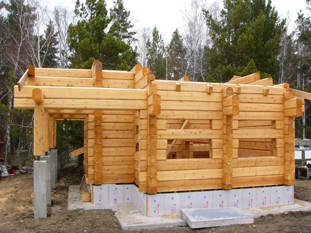 Норвежская рубка срубов из лафета, фотография 1