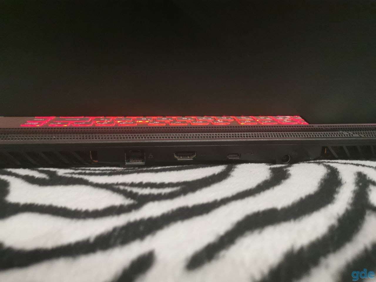 Игровой ноутбук ASUS ROG Strix G15 G512L, фотография 5