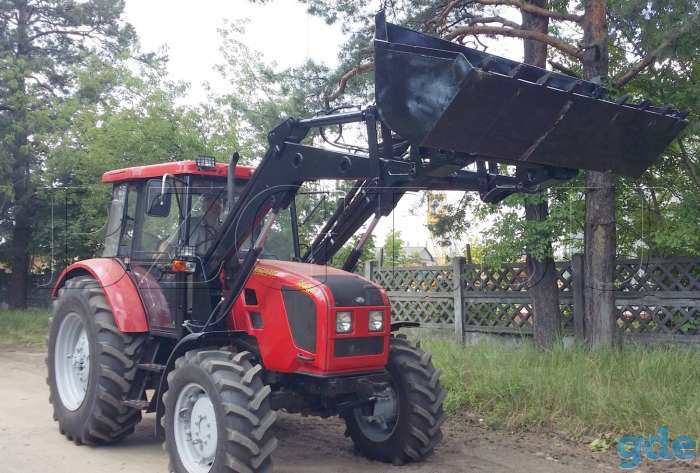 Фронтальный погрузчик ПТМ-1100 на трактор МТЗ 922.3, фотография 2