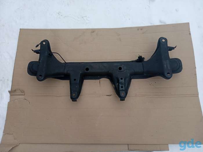 Продам балку передней подвески (подрамник) к Хундай H100 , 1998, фотография 1