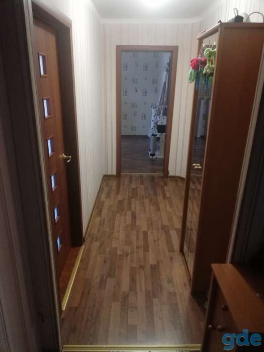 Продам 3-х комнатную квартиру новой планировки, м-н Октябрьский, дом 62, фотография 4