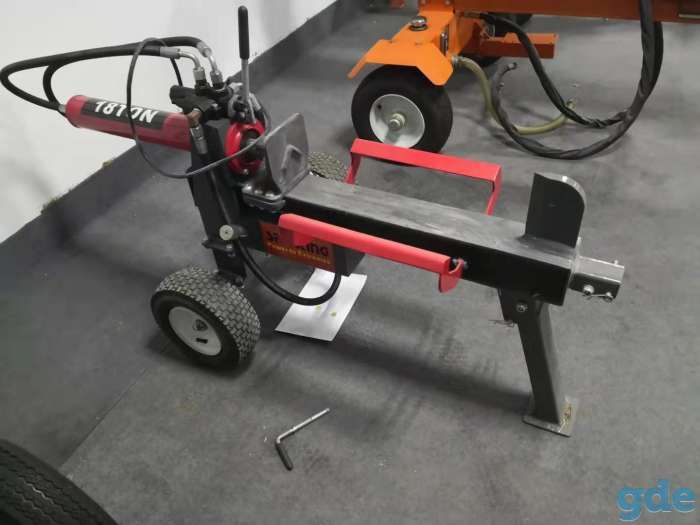 дровокол промышленный woodcraft ls12b с бензиновым двигателем  усилие на раскол 12тонн,  длина раскола 65см,  толщина ра, фотография 4
